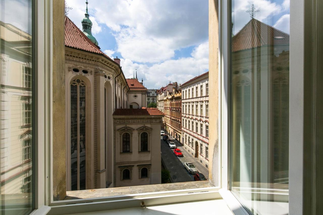 Salvator Church Great Apartments Praga Esterno foto