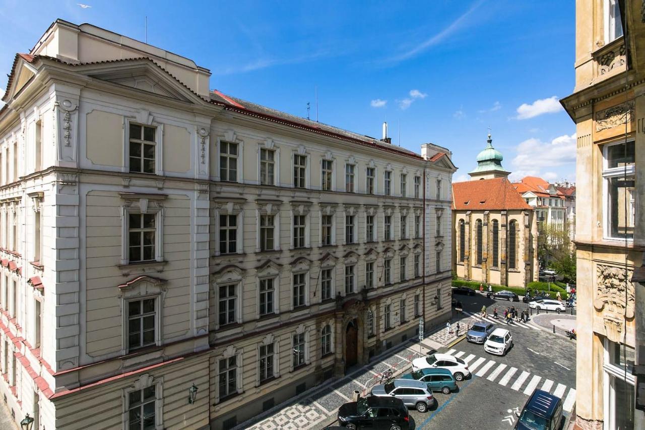 Salvator Church Great Apartments Praga Esterno foto